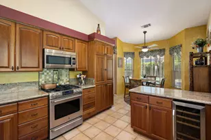 407 Cypress Point Dr, Palm Desert, CA 92211 - Photo 30