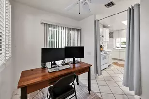 211 E Canyon Vista Dr, Palm Springs, CA 92264 - Photo 16