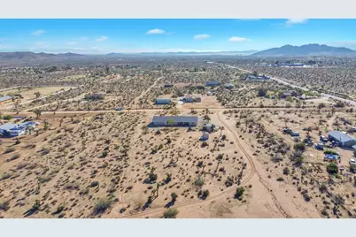 3230 Balsa Avenue, Yucca Valley, CA 92284 - Photo 6