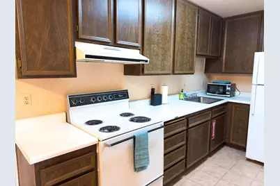 2809 N Los Felices Circle E #G115, Palm Springs, CA 92262 - Photo 4