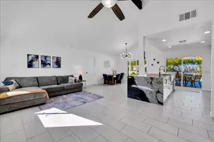 1110 E Vista Chino Rd, Palm Springs, CA 92262 - Photo 12