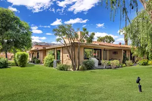 5 Valencia Dr, Rancho Mirage, CA 92270 - Photo 2