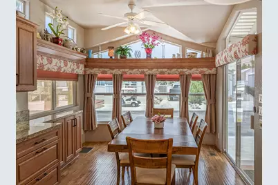 70200 Dillon Road #215, Desert Hot Springs, CA 92241 - Photo 4