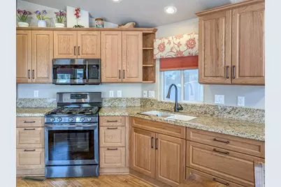 70200 Dillon Road #215, Desert Hot Springs, CA 92241 - Photo 6