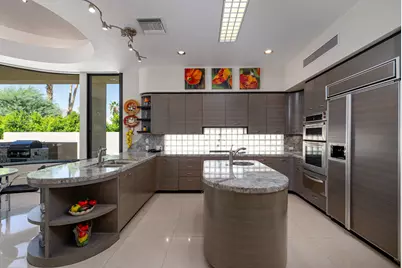 2331 S Caliente Drive, Palm Springs, CA 92264 - Photo 16