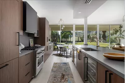 139 Desert Lakes Drive, Palm Springs, CA 92264 - Photo 10