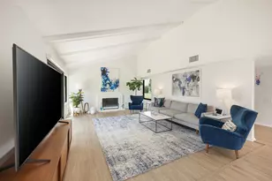 23 Tennis Club Dr, Rancho Mirage, CA 92270 - Photo 4