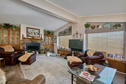 33537 Lisa Circle, Thousand Palms, CA 92276 - Photo 4