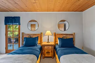 347 Emerald Dr, Lake Arrowhead, CA 92352 - Photo 28