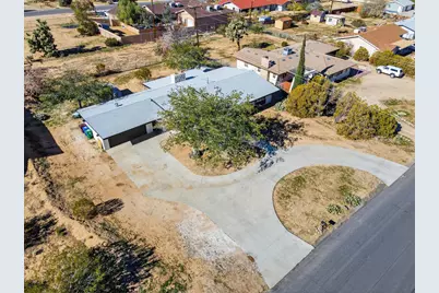 7504 Balsa Avenue, Yucca Valley, CA 92284 - Photo 32