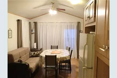 74711 Dillon Rd Spc 862, Desert Hot Springs, CA 92241 - Photo 4