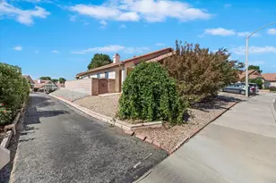 10751 Deerfield Dr, Cherry Valley, CA 92223 - Photo 6