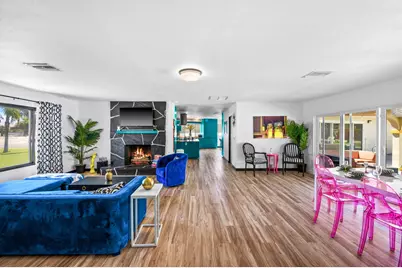 2099 E Racquet Club Road E, Palm Springs, CA 92262 - Photo 16