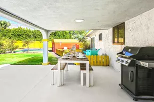 2099 E Racquet Club Road E, Palm Springs, CA 92262 - Photo 56