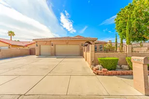 67305 Medano Rd, Cathedral City, CA 92234 - Photo 2