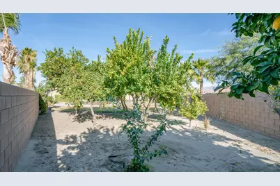 79925 Corte Calero, La Quinta, CA 92253 - Photo 14
