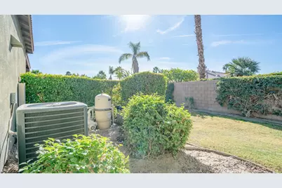 79925 Corte Calero, La Quinta, CA 92253 - Photo 32
