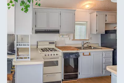 70200 Dillon Road #110, Desert Hot Springs, CA 92241 - Photo 10