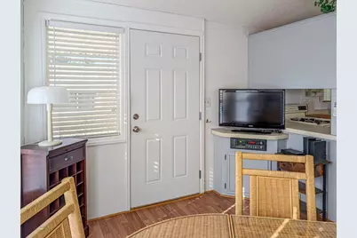 70200 Dillon Road #110, Desert Hot Springs, CA 92241 - Photo 6