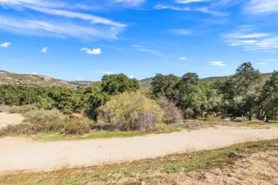 18525 Keyes Drive, Banning, CA 92220 - Photo 16