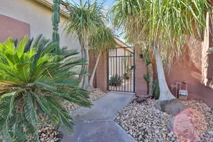 42451 Saladin Dr, Palm Desert, CA 92211 - Photo 2