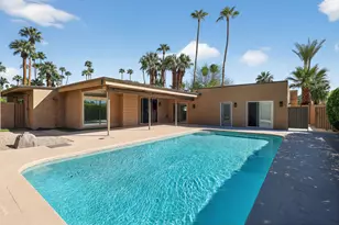 985 N Tuxedo Cir, Palm Springs, CA 92262 - Photo 2