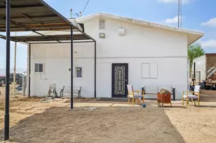 2154 Riviera Cir, Thermal, CA 92274 - Photo 4