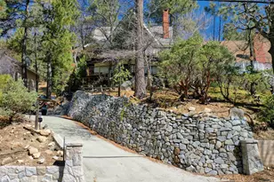 27622 W Shore Rd, Lake Arrowhead, CA 92352 - Photo 8