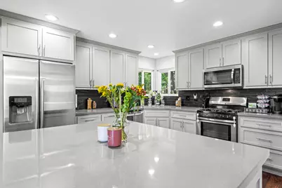 27622 W Shore Road, Lake Arrowhead, CA 92352 - Photo 2