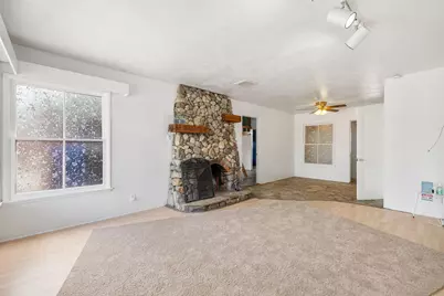 3933 E Calle San Antonio, Palm Springs, CA 92264 - Photo 10