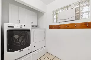 3933 E Calle San Antonio, Palm Springs, CA 92264 - Photo 32