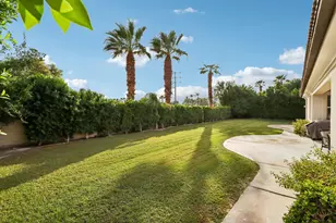 101 Azzuro Dr, Palm Desert, CA 92211 - Photo 2