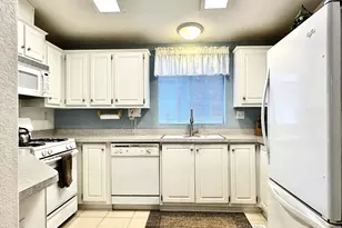 18070 Langlois Road, Desert Hot Springs, CA 92241 - Photo 10