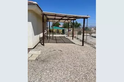 1342 Carpenteria Avenue, Thermal, CA 92274 - Photo 4