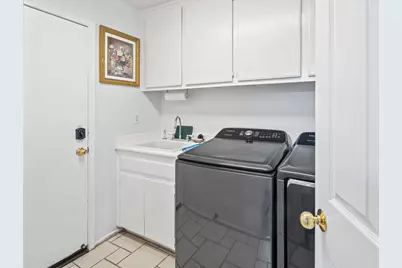 26089 Salinger Lane, Stevenson Ranch, CA 91381 - Photo 38