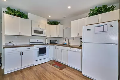 33640 Westchester Drive, Thousand Palms, CA 92276 - Photo 16