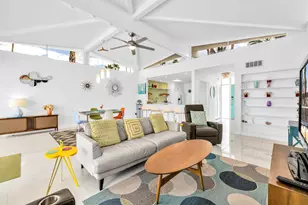 566 E Flor Cir, Palm Springs, CA 92264 - Photo 12