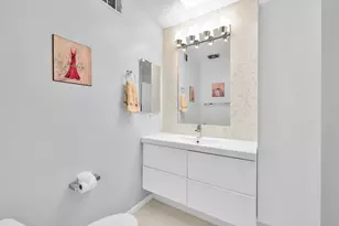 566 E Flor Cir, Palm Springs, CA 92264 - Photo 44