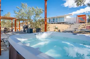 6946 Lennox Ave, Yucca Valley, CA 92284 - Photo 8