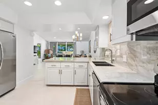 48885 Mariposa Dr, Palm Desert, CA 92260 - Photo 8