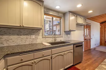1411 Klamath Road, Big Bear City, CA 92314 - Photo 22