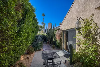 36170 Avenida De Las Montanas, Cathedral City, CA 92234 - Photo 22
