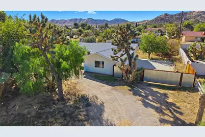 56811 Desert Gold Drive, Yucca Valley, CA 92284 - Photo 4