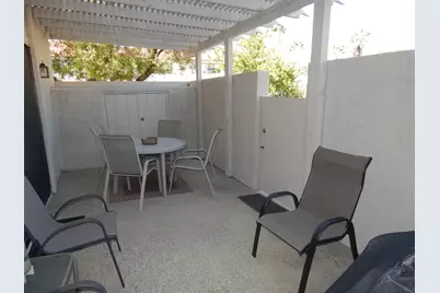 2010 Lawrence Crossley Road #1, Palm Springs, CA 92264 - Photo 18