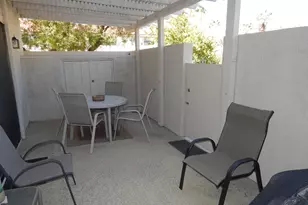 2010 Lawrence Crossley Rd, Palm Springs, CA 92264 - Photo 18