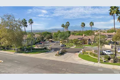 375 Central Avenue #10, Riverside, CA 92507 - Photo 24