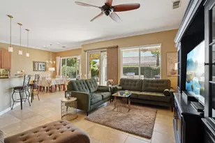 40266 Calle Loma Entrada, Indio, CA 92203 - Photo 8