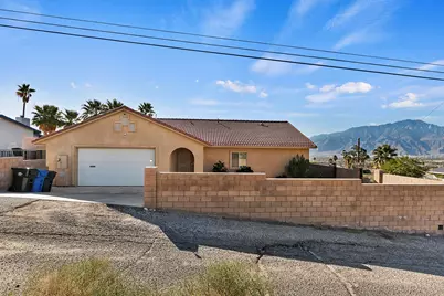 66900 Mission Lakes Boulevard, Desert Hot Springs, CA 92240 - Photo 1
