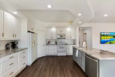 66900 Mission Lakes Boulevard, Desert Hot Springs, CA 92240 - Photo 8