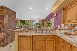 216 W Kavenish Dr, Rancho Mirage, CA 92270 - Photo 28